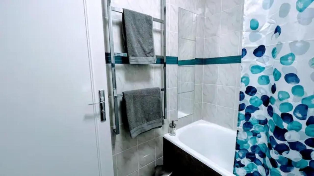 Appartement Chic Proche De Paris, Parking Inclus Saint-Maur-des-Fossés Buitenkant foto